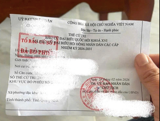 Bộ Công an cảnh báo nguy cơ tiềm ẩn khi đăng ảnh thẻ cử tri lên mạng xã hội