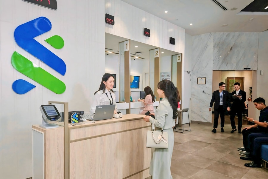 Standard Chartered ba năm liên tiếp là ngân hàng tài trợ thương mại tốt nhất Việt Nam