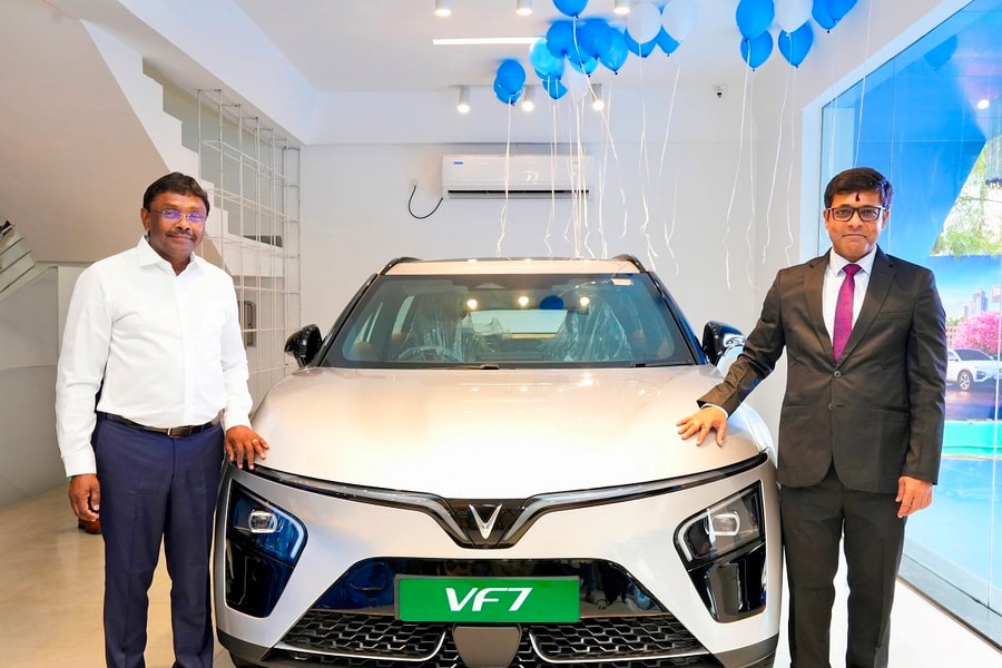 VinFas khai trương đại lý 3S cao cấp mới ở Bengaluru, cán mốc 50 showroom tại Ấn Độ