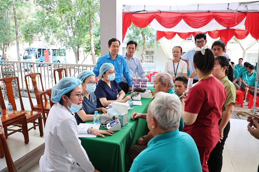 Hành trình lan tỏa yêu thương nhân Kỷ niệm 10 năm Ngày Công tác Xã hội Việt Nam