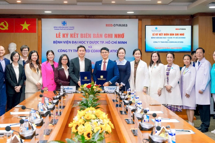 Bệnh viện Đại học Y dược TP.HCM và Red Comunications ký kết hợp tác