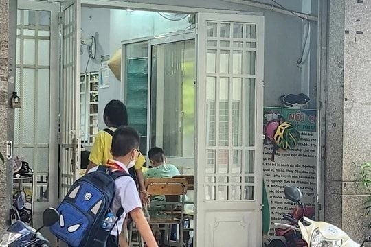 Thiết lập đường dây nóng tiếp nhận phản ánh dạy thêm, học thêm