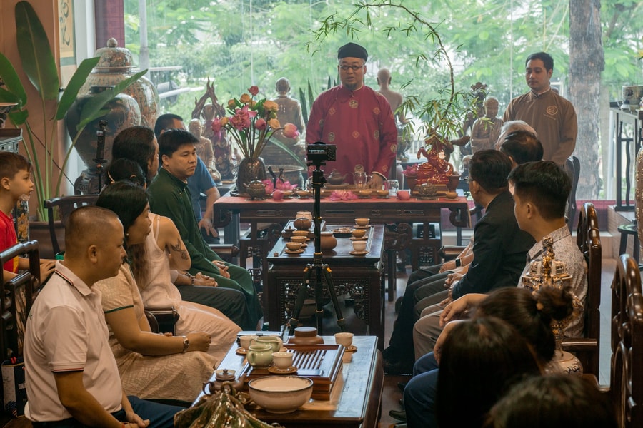 Hương trà, hồn gốm: Hành trình thức tỉnh ký ức nghìn năm văn hiến