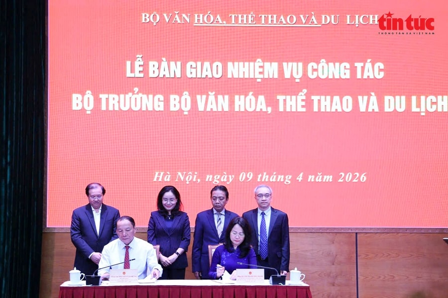 'Chuyển tư duy quản lý sang kiến tạo, mở rộng không gian phát triển văn hóa'