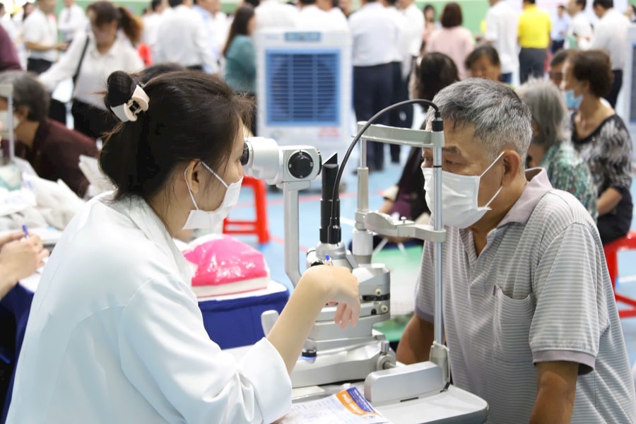 Người dân TP.HCM vui mừng được khám sức khỏe, tầm soát bệnh miễn phí