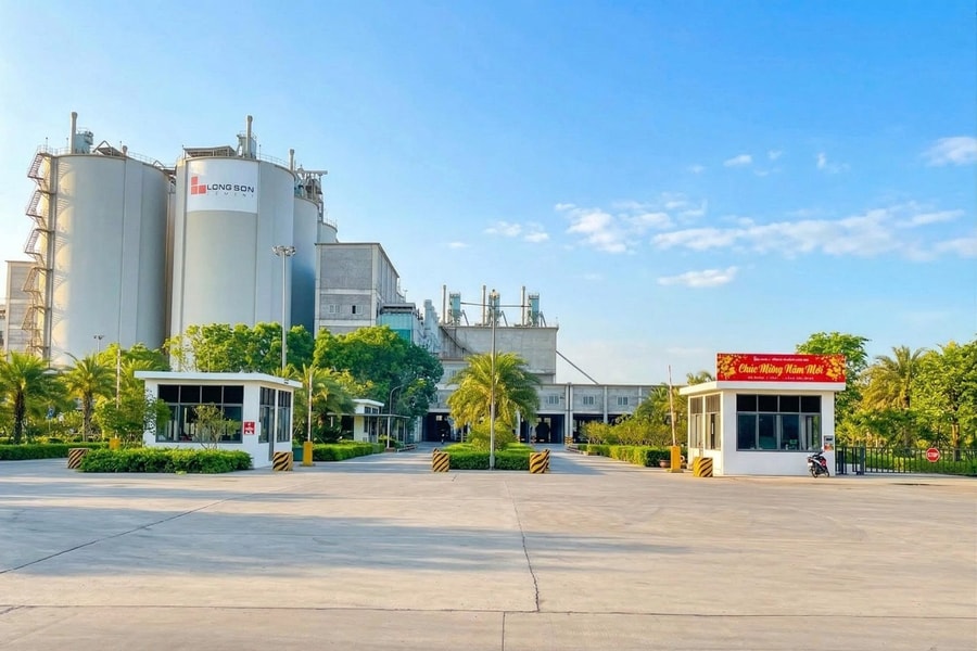 Công ty xi măng Long Sơn chào mừng ngày Giải phóng miền Nam 30/4 và Quốc tế lao động 1/5