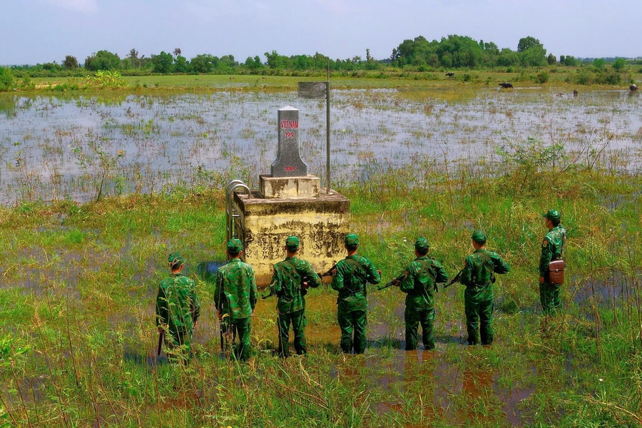 Tăng cường giữ bình yên khu vực biên giới dịp Lễ 30/4