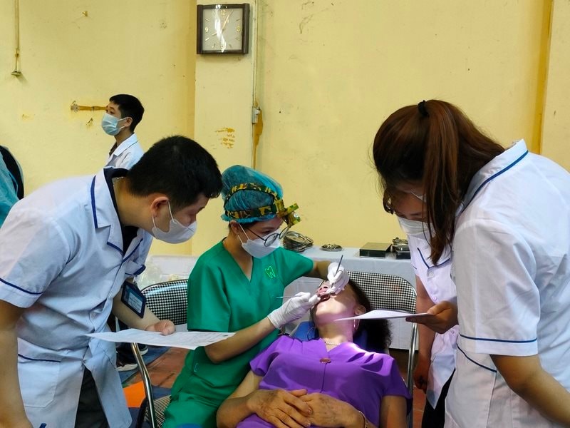 Hơn 10.000 người dân sẽ được khảo sát sức khỏe răng miệng