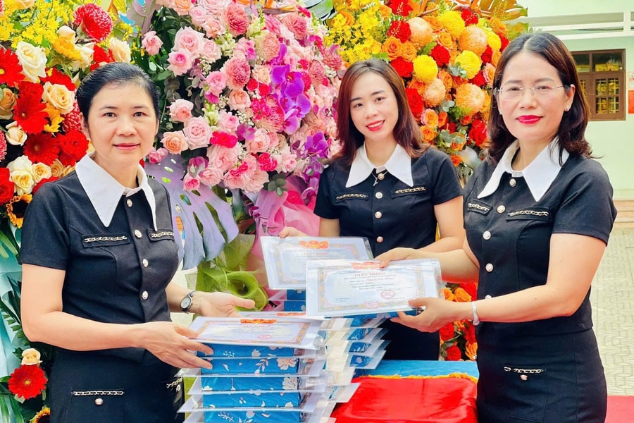Rộn ràng Trường Tiểu học Nguyễn Viết Xuân tổng kết năm học 2025-2026