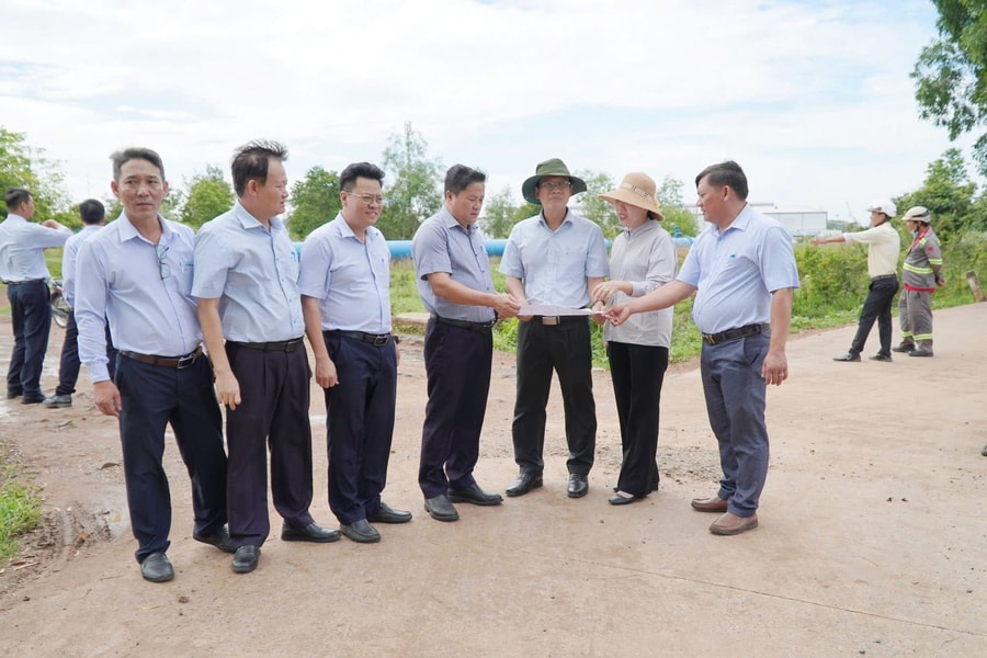 Khảo sát hiện trạng giao thông và hệ thống thoát nước khu vực giáp ranh Khu công nghiệp - Đô thị Châu Đức