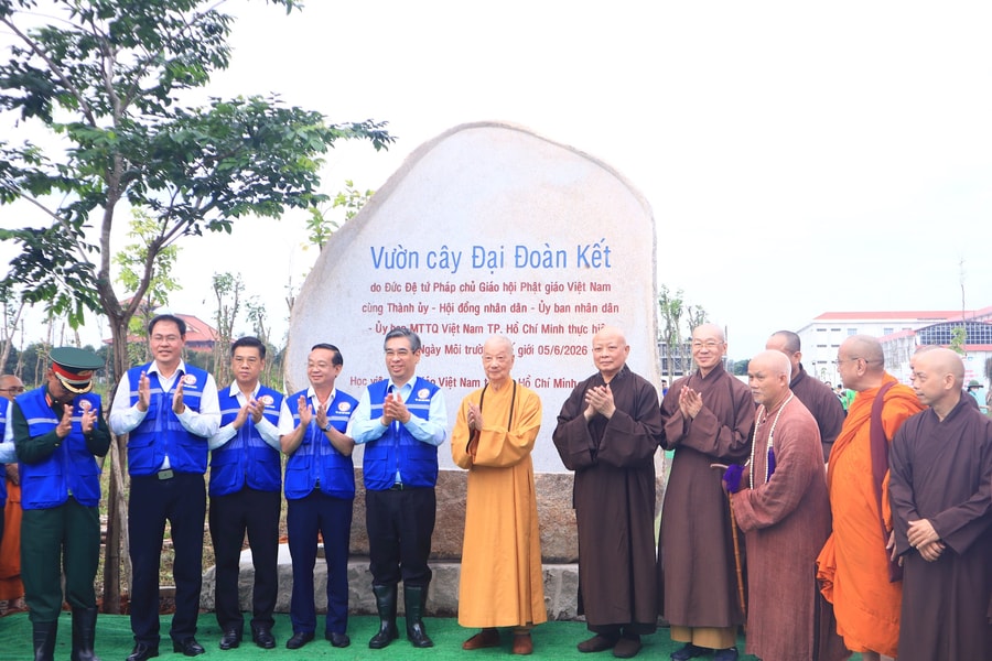 TP.HCM lan tỏa mô hình “vườn cây đại đoàn kết” vì môi trường sống xanh - sạch - đẹp