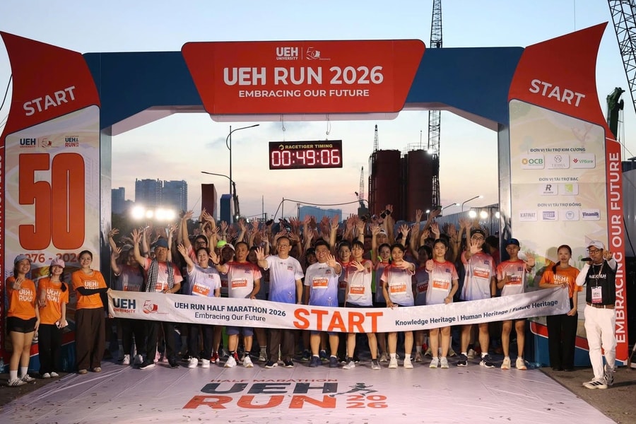 Hơn 4.000 vận động viên tham gia giải chạy UEH Run Half Marathon 2026