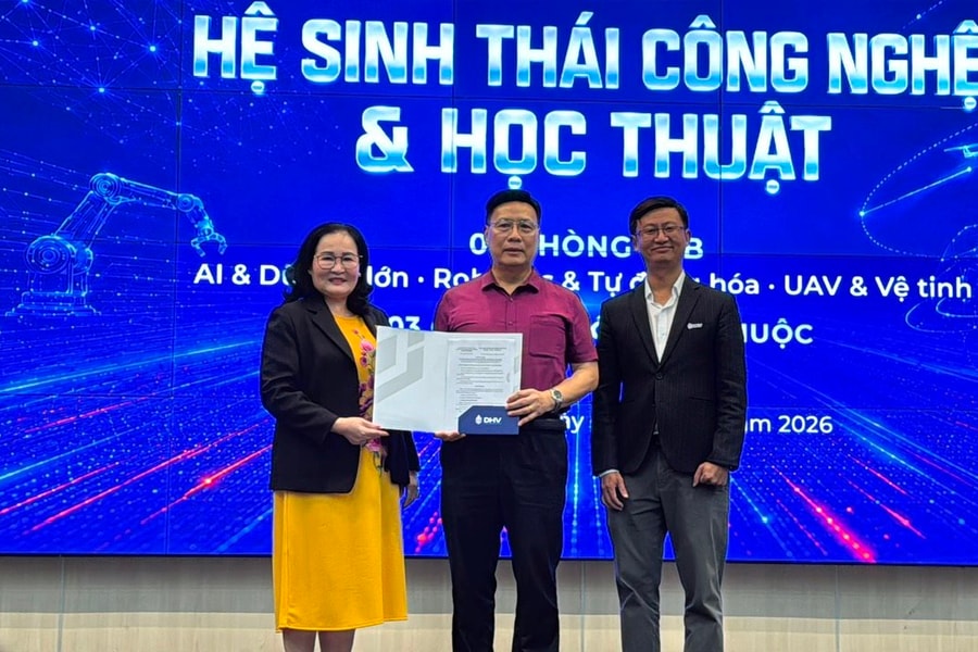 ĐH Hùng Vương TP.HCM ra mắt hệ sinh thái công nghệ và học thuật, thúc đẩy nghiên cứu ứng dụng