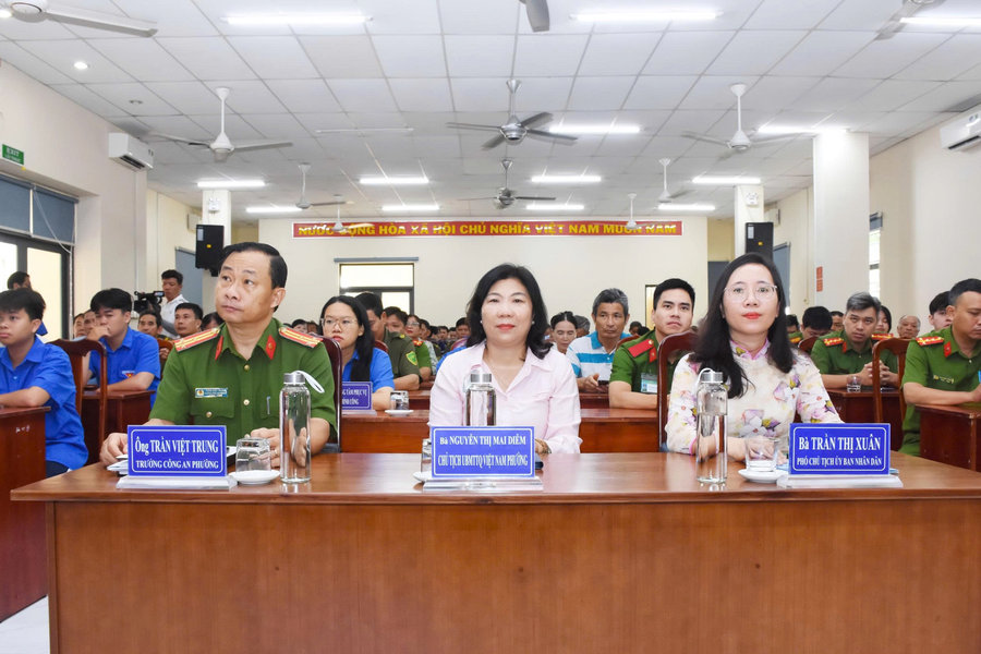 Chung tay bảo vệ trẻ em trước hiểm họa ma túy và tai nạn giao thông