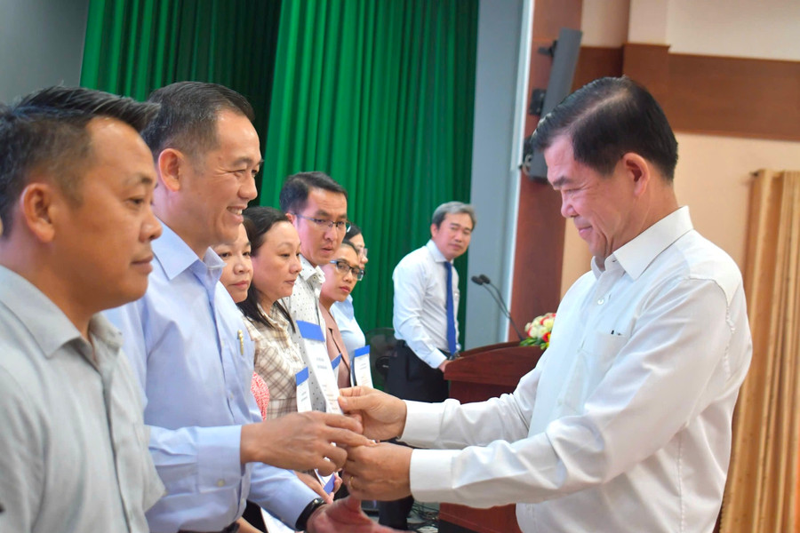 TP.HCM: Bế giảng lớp bồi dưỡng nghiệp vụ cho cán bộ kiểm tra Đảng năm 2026